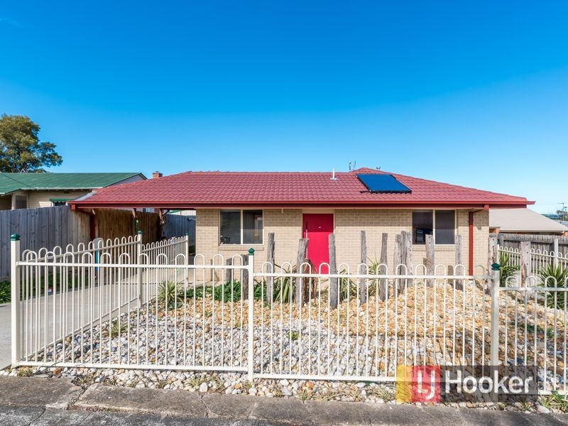 1/4 Owen Street, Leongatha VIC 3953