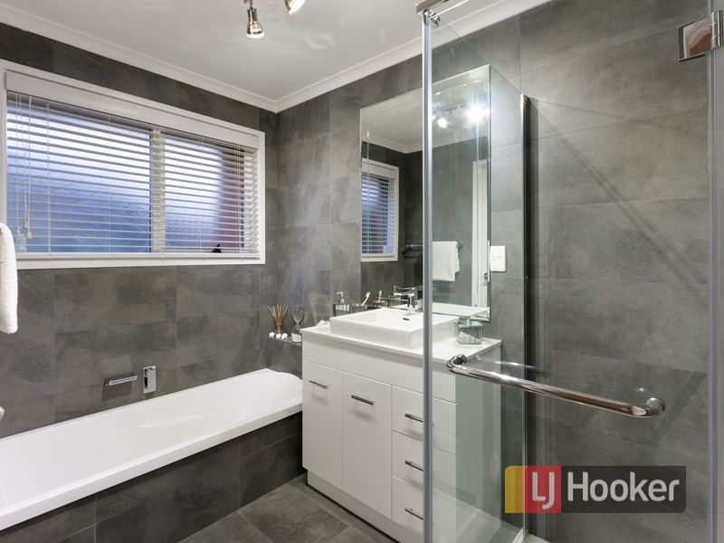 50 Nettle Drive, Hallam VIC 3803