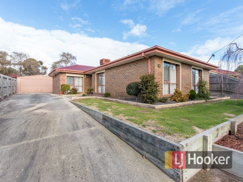 46 Springfield Crescent, Hampton Park VIC 3976