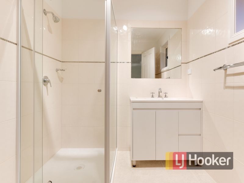 13 The Grange, Hampton Park VIC 3976