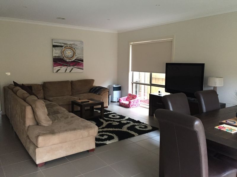 11 Cadillac Street, Cranbourne East VIC 3977