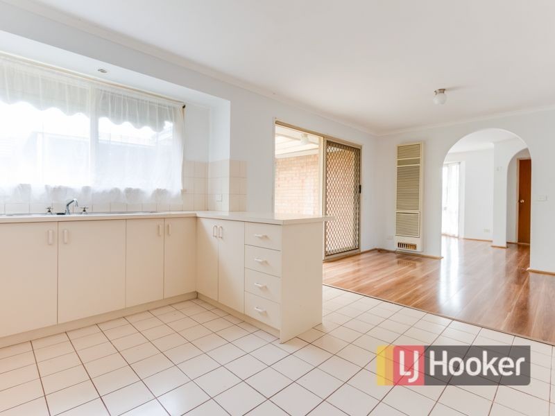 10 Miranda Gardens, Hampton Park VIC 3976