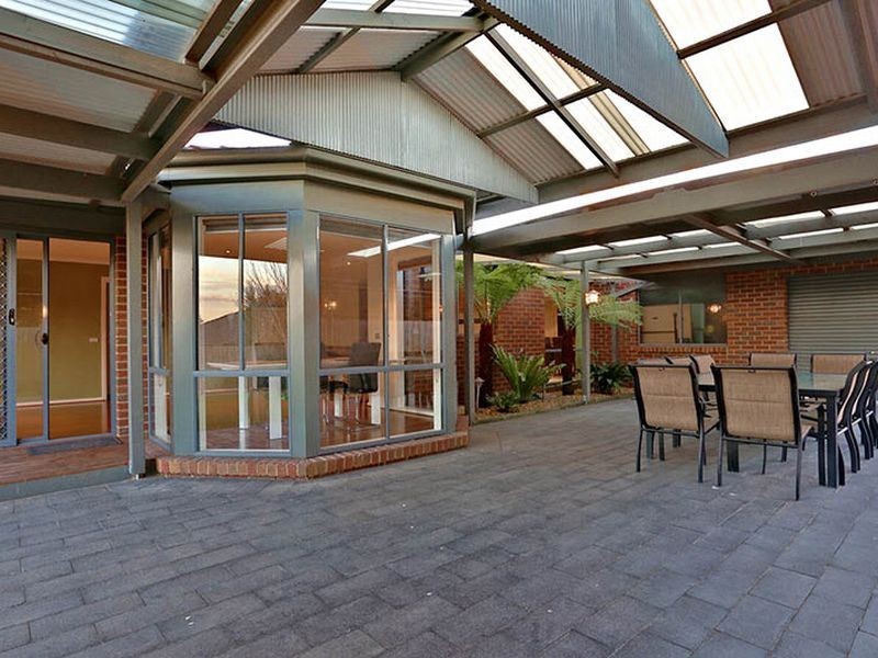 176 The Promenade, Narre Warren South VIC 3805