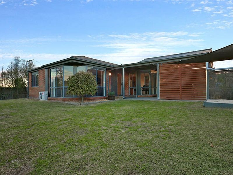 176 The Promenade, Narre Warren South VIC 3805