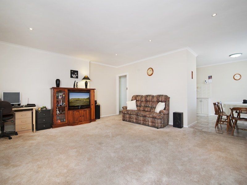 11 Haresta Avenue, Dandenong VIC 3175