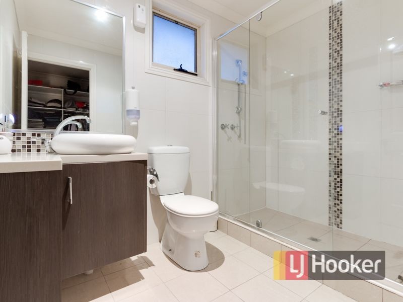 66 Ridgemont Drive, Berwick VIC 3806