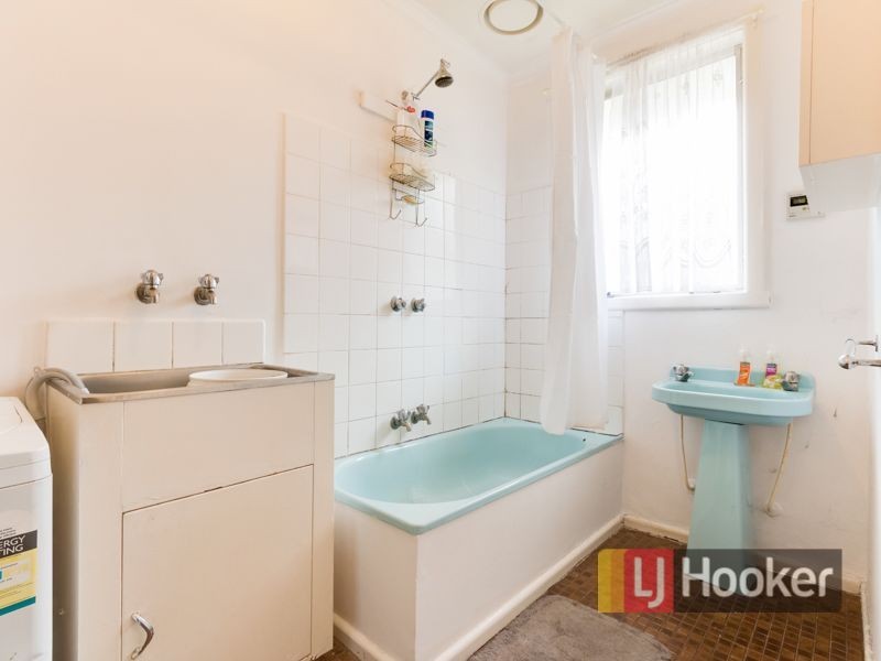 2/47 Hillside Avenue, Dandenong North VIC 3175