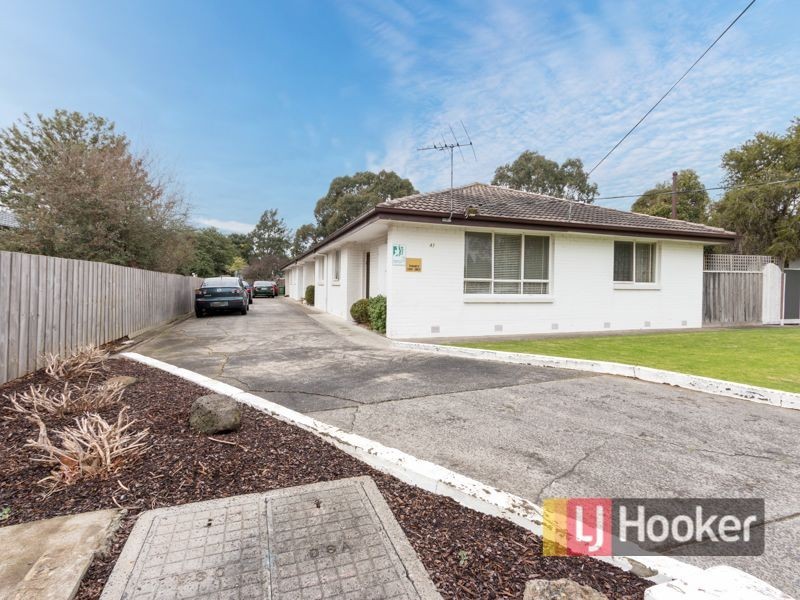 2/47 Hillside Avenue, Dandenong North VIC 3175