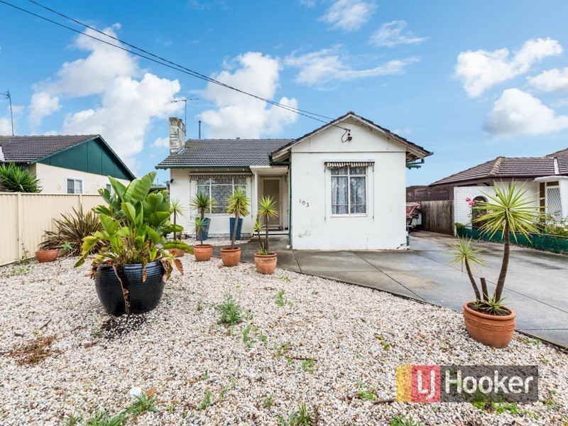 103 Ash Street, Doveton VIC 3177