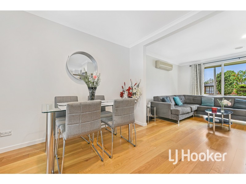 1 Geraldine Drive, Hampton Park VIC 3976