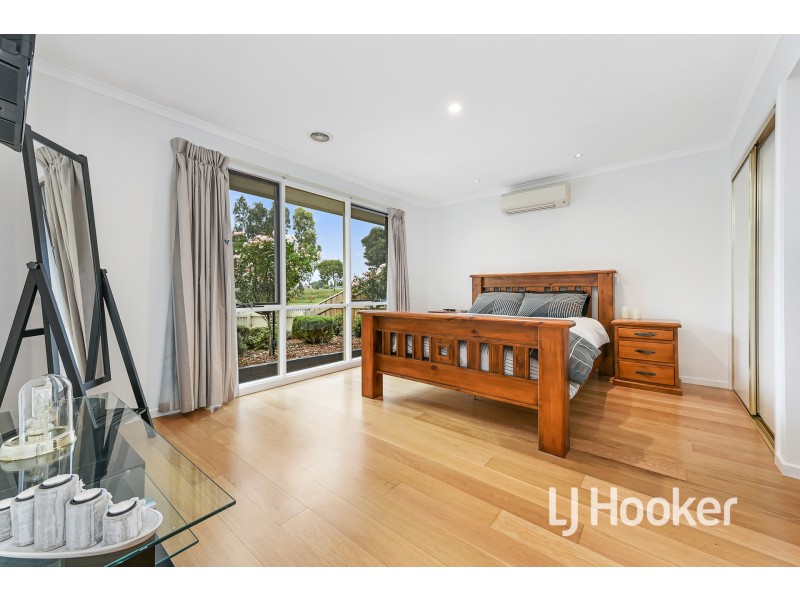 1 Geraldine Drive, Hampton Park VIC 3976