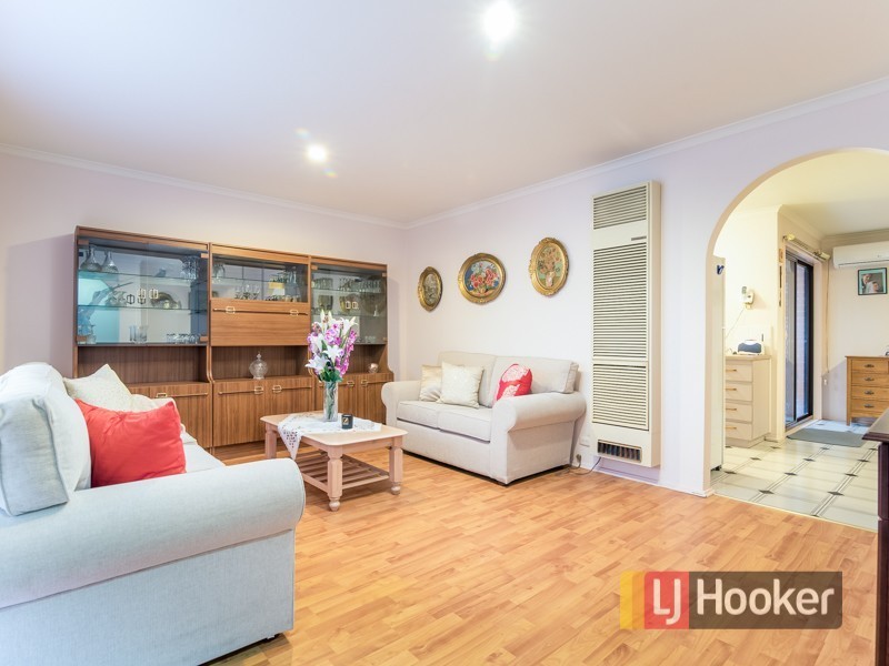 7 Ridge Court, Hampton Park VIC 3976