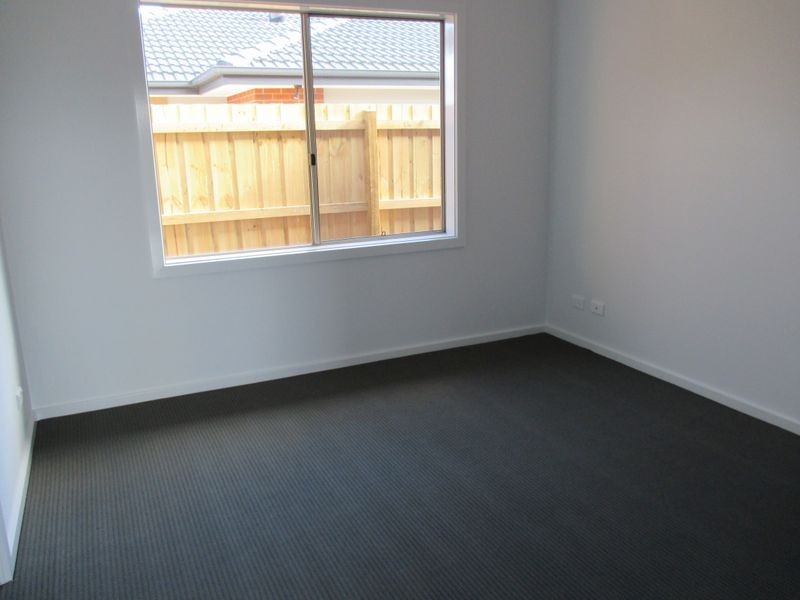 Lot 3 35-3 Sallys Run, Hampton Park VIC 3976