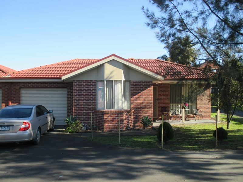 2/14-16 Karoonda Way, Hampton Park VIC 3976