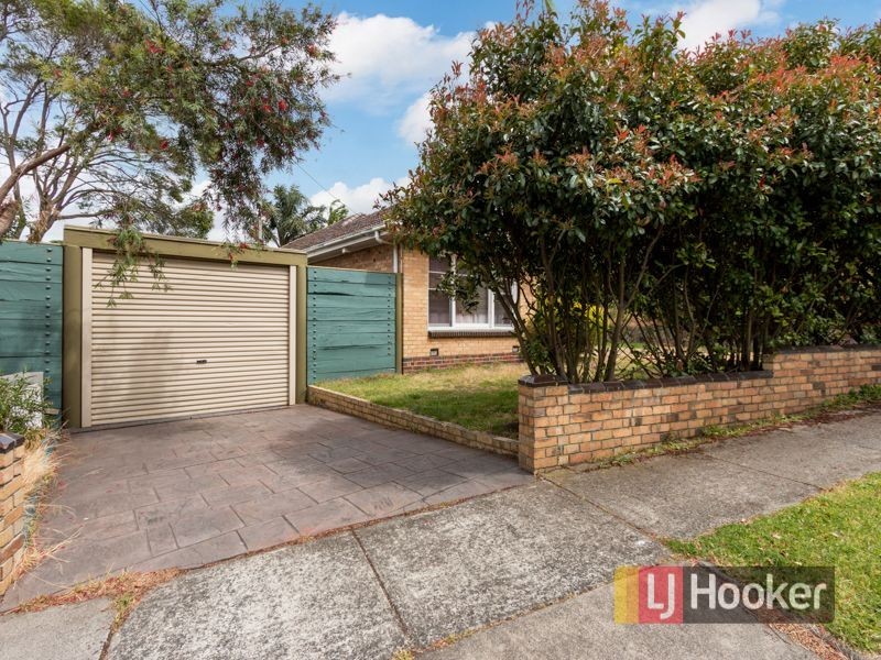 22 Birdwood Avenue, Dandenong VIC 3175