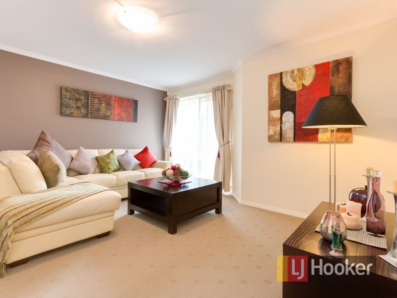 22 Vivienne Way, Berwick VIC 3806