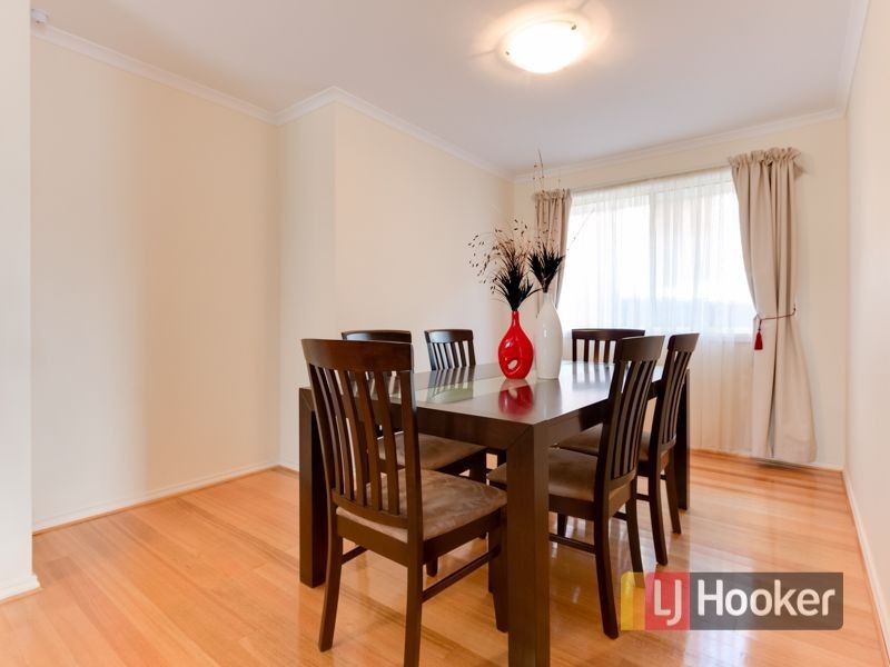 22 Vivienne Way, Berwick VIC 3806