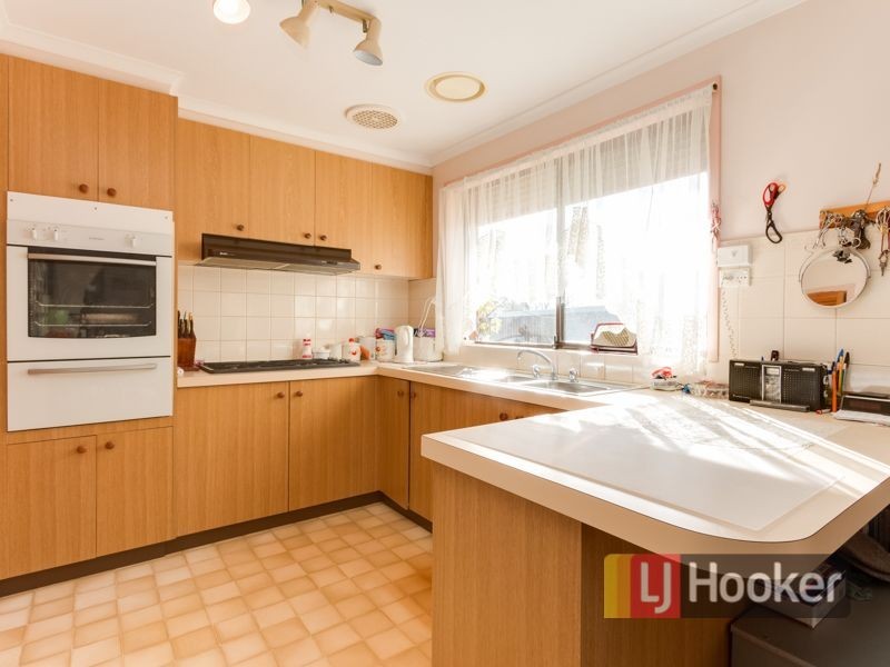 1 Keller Court, Hampton Park VIC 3976