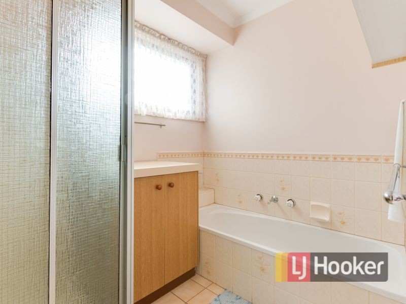 1 Keller Court, Hampton Park VIC 3976