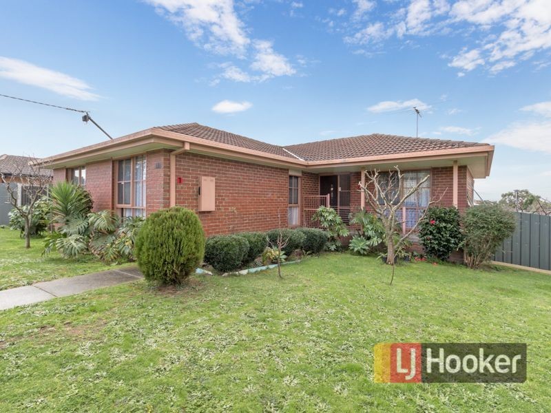 1 Keller Court, Hampton Park VIC 3976