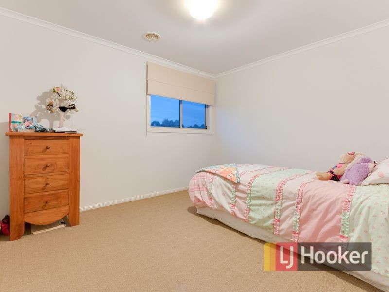 6 Napier Way, Narre Warren South VIC 3805