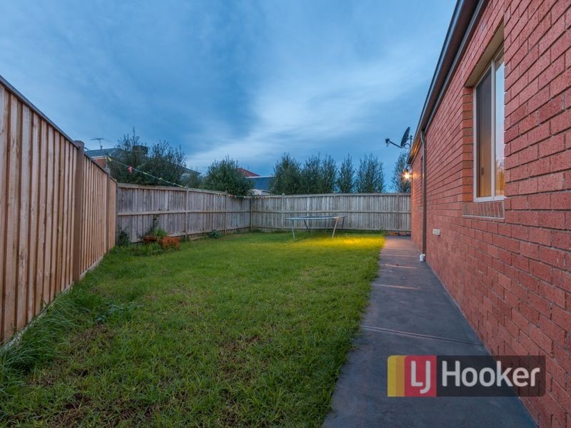 6 Napier Way, Narre Warren South VIC 3805