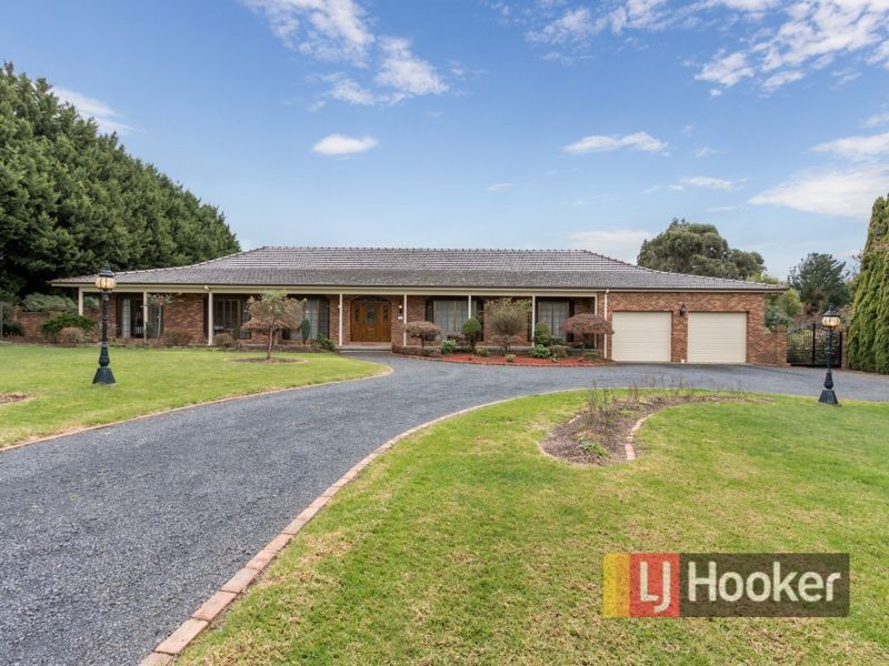 7 Tandderwen Court, Narre Warren North VIC 3804