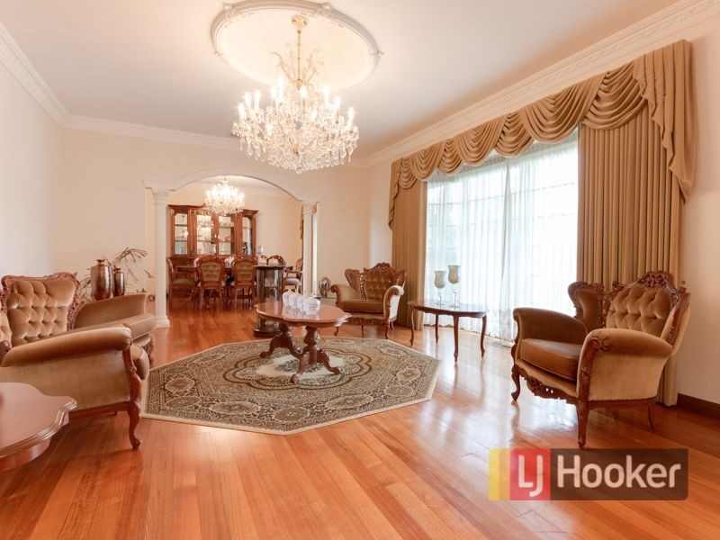 7 Tandderwen Court, Narre Warren North VIC 3804