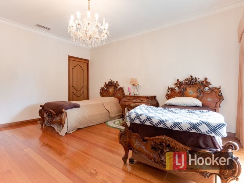 7 Tandderwen Court, Narre Warren North VIC 3804