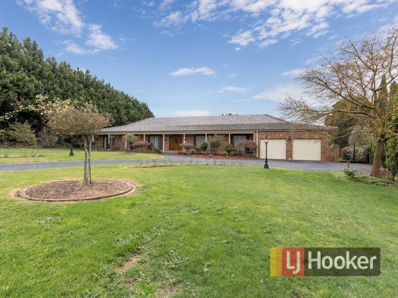 7 Tandderwen Court, Narre Warren North VIC 3804