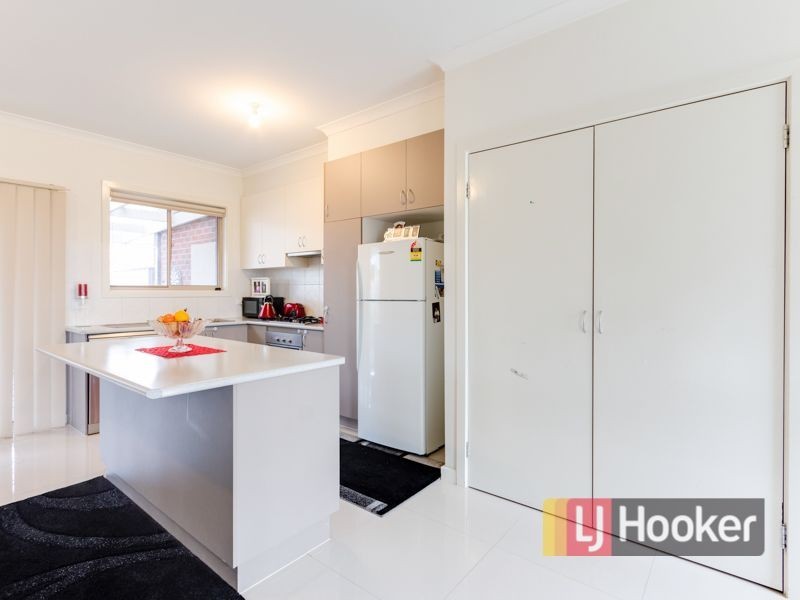 6/112 Cairns Road, Hampton Park VIC 3976