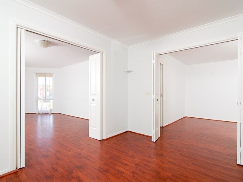 32 Sneddon Drive, Narre Warren South VIC 3805