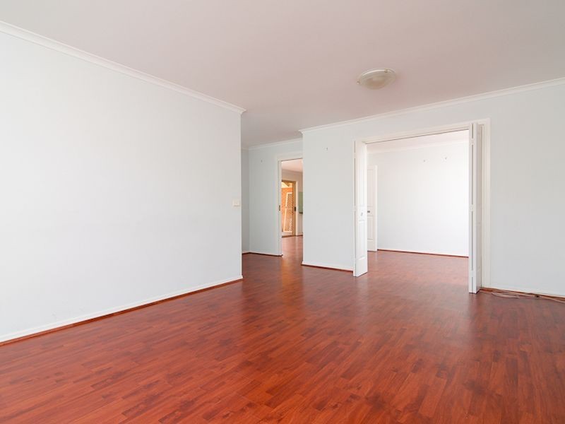 32 Sneddon Drive, Narre Warren South VIC 3805