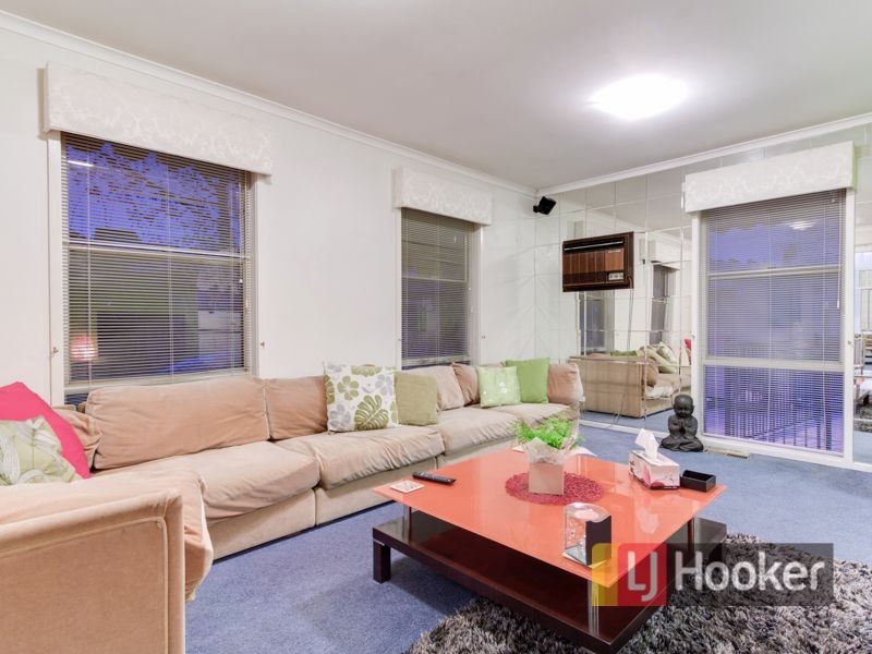 6 Highland Avenue, Hampton Park VIC 3976