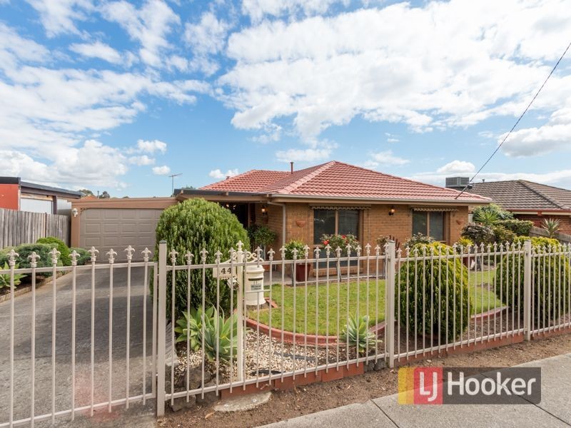 144 Warana Drive, Hampton Park VIC 3976