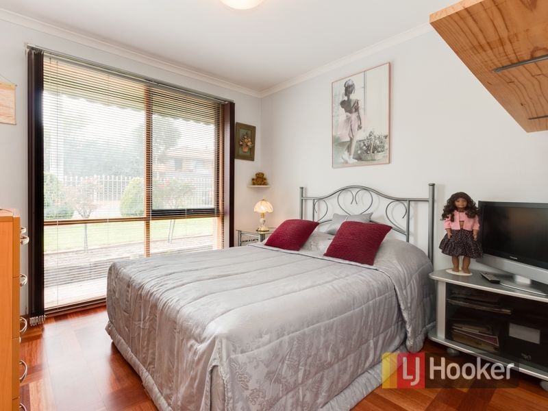 144 Warana Drive, Hampton Park VIC 3976