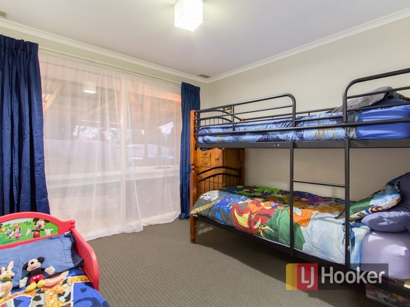 4 Urquhart Court, Hampton Park VIC 3976
