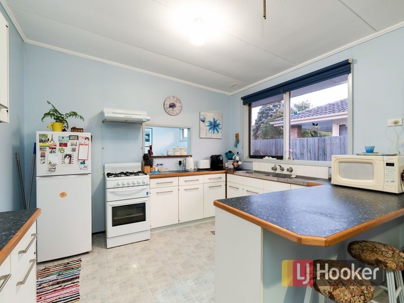 5 Hampton Drive, Hampton Park VIC 3976