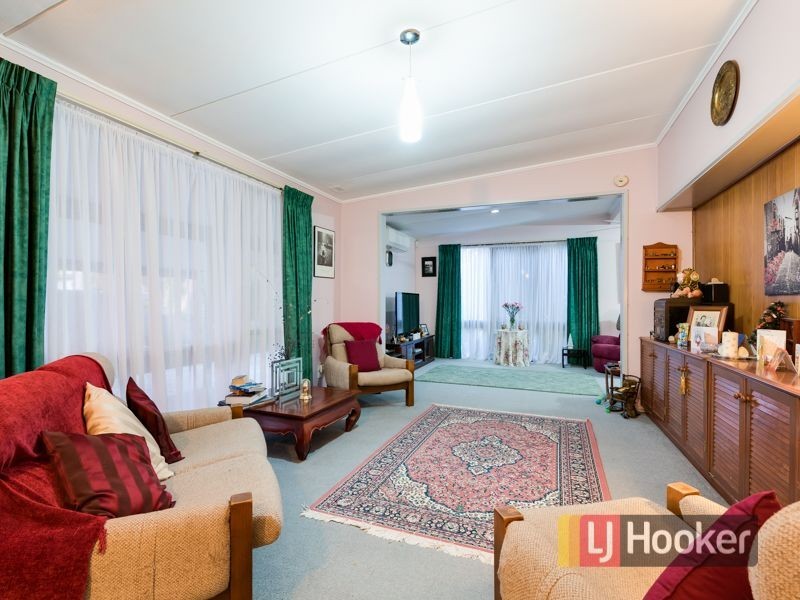 5 Hampton Drive, Hampton Park VIC 3976