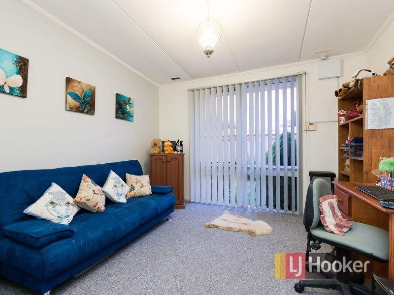 5 Hampton Drive, Hampton Park VIC 3976
