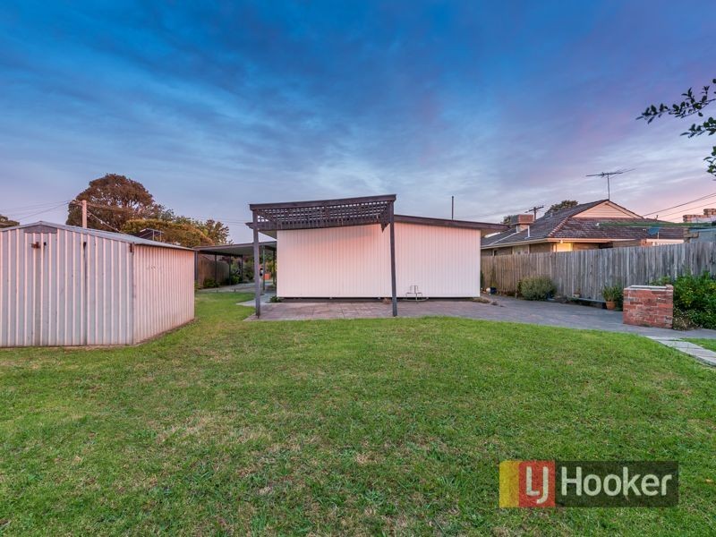 5 Hampton Drive, Hampton Park VIC 3976