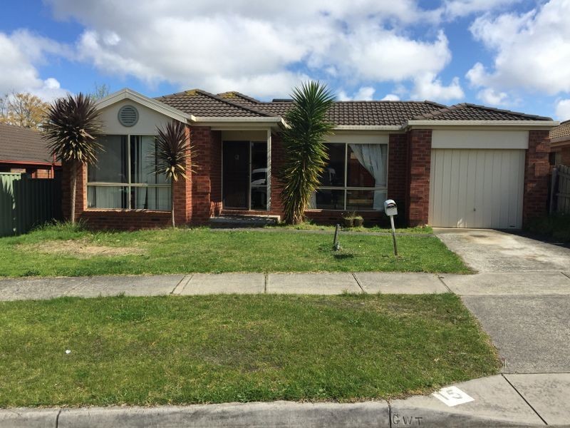 15 Pinnacle Way, Hampton Park VIC 3976