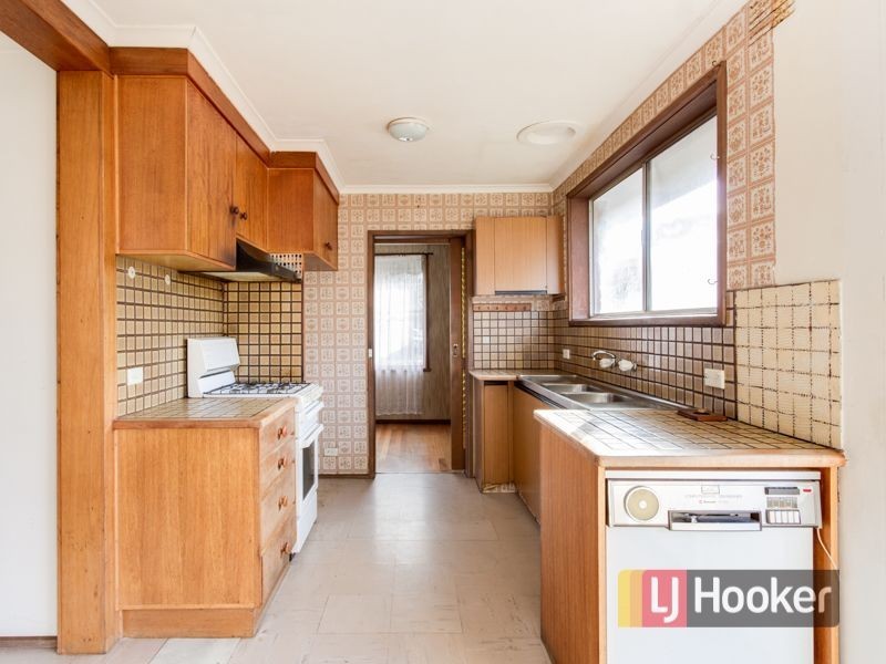 1 Wayside Court, Hampton Park VIC 3976