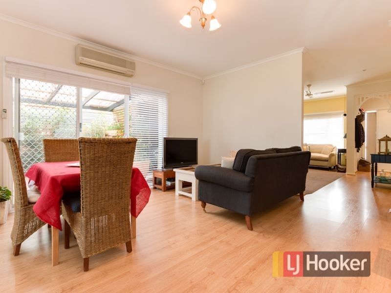 5 Boothby Terrace, Lynbrook VIC 3975
