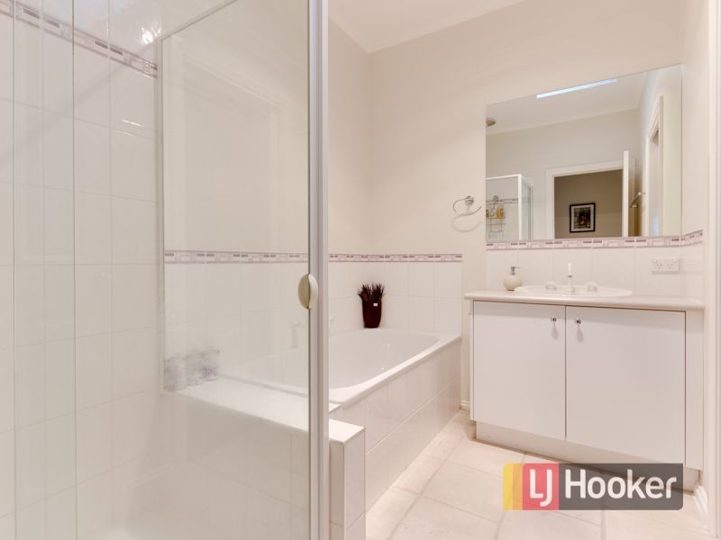 5 Boothby Terrace, Lynbrook VIC 3975