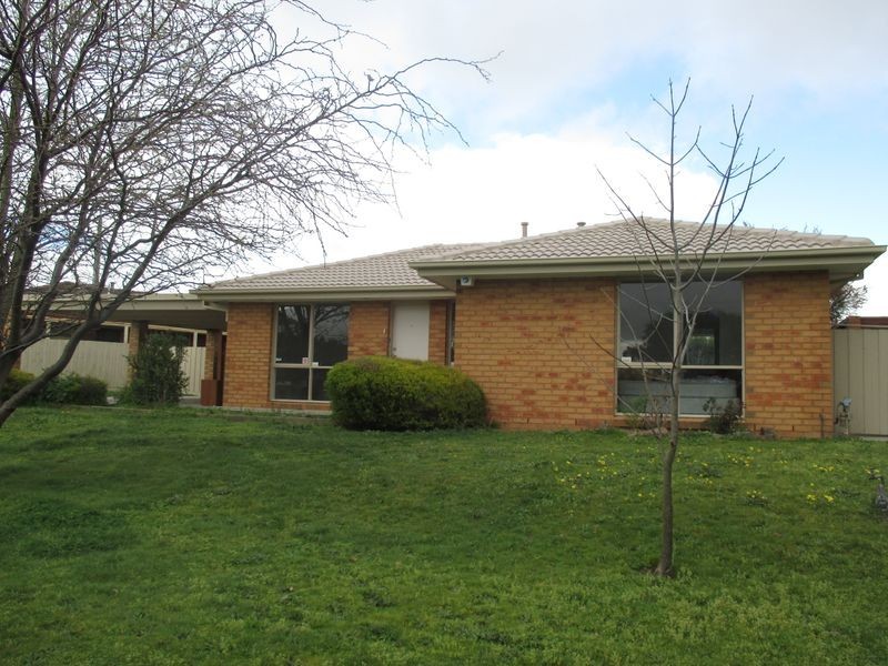 3 Catherine Edey Place, Hampton Park VIC 3976