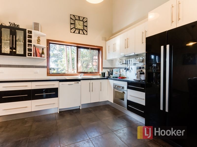 65 Olive Road, Hampton Park VIC 3976