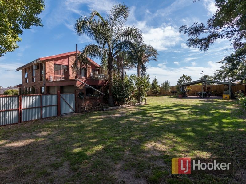 65 Olive Road, Hampton Park VIC 3976