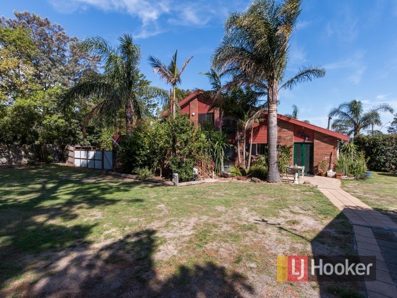 65 Olive Road, Hampton Park VIC 3976