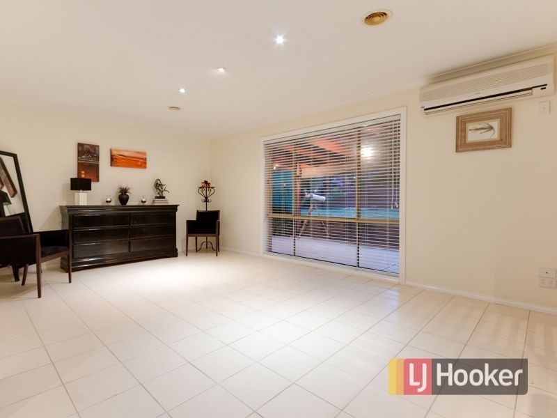 34 The Parkway, Hampton Park VIC 3976